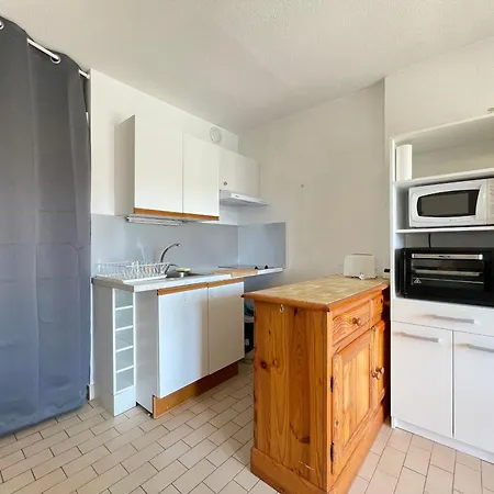 A Avec Veranda, Parking Et Climatisation - Fr-1-338-127